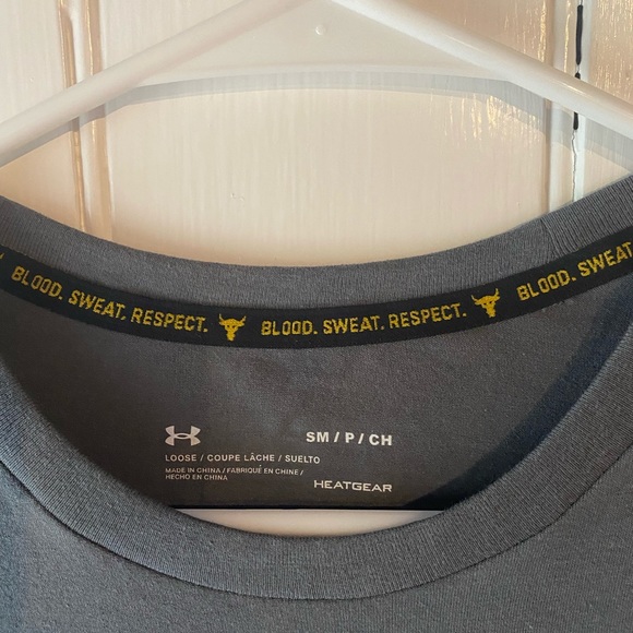 Under Armour project rock tee - Picture 3 of 7